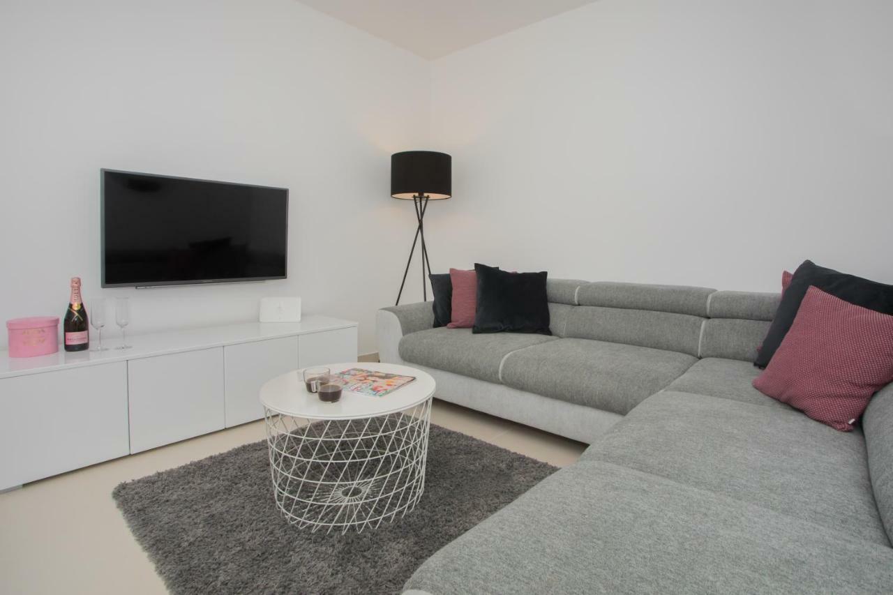 Apartment Luni พรีมอชเตน ภายนอก รูปภาพ